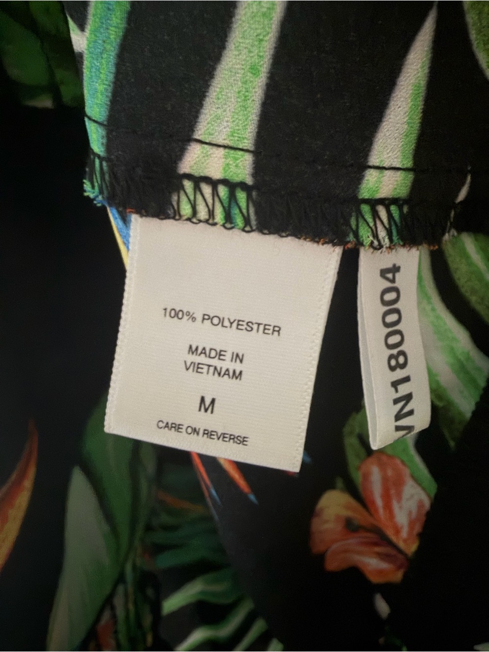 NY&Co 7th Avenue Tropical Floral Faux Wrap Sleeveless Blouse Size M - Picture 6 of 7